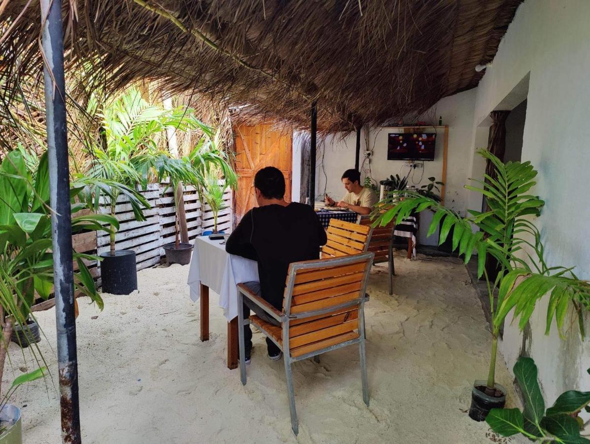 Rashuthere Maldives Rasdhoo Exterior photo